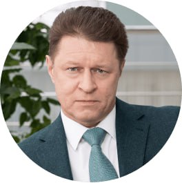 Каждый уважающий себя не лох должен иметь швейцарские часы и премию “Медиаменеджер года”.