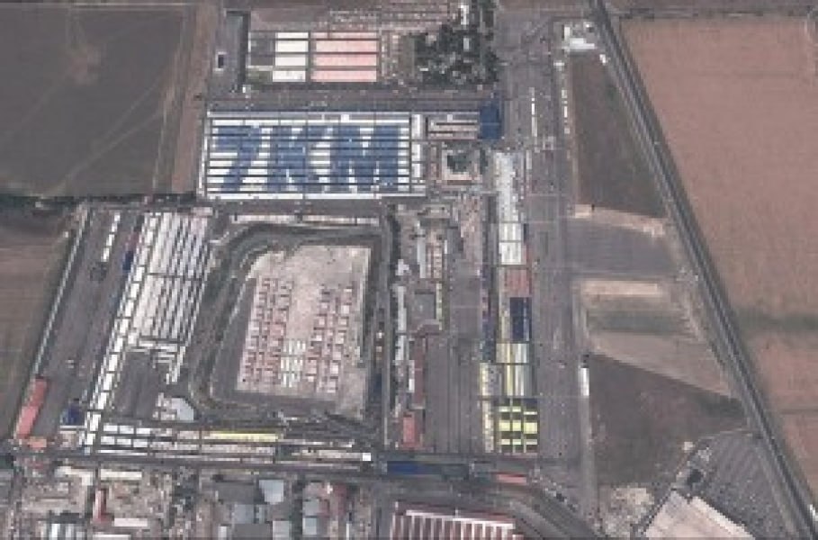 Был такой стартап Ad-Air, который в 2007 году зарегистрировал в книге рекордов Гиннеса самый большой рекламный баннер.