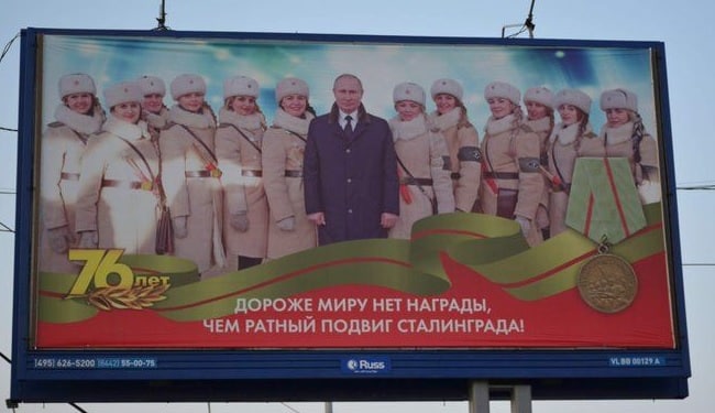 На Альфа-центавре доживающий век в пещере-дворце семидесятилетний диктатор от скуки и одиночества пошел войной на соседнее королевство и устроил…